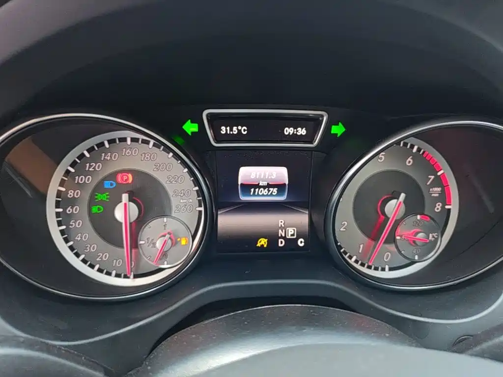 Mercedes-Benz CLA 2016 — фото 12