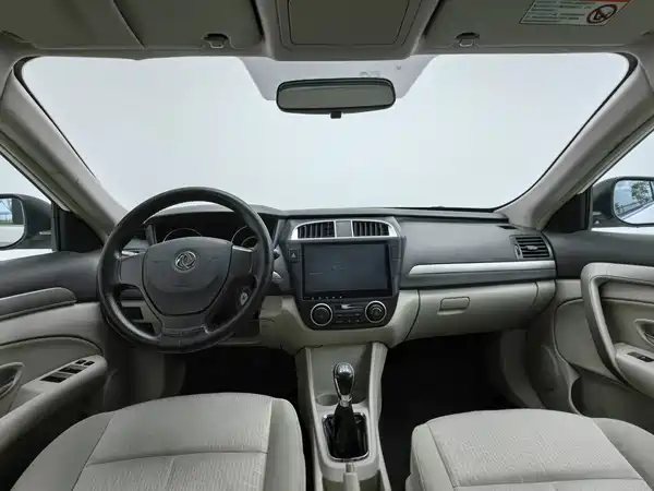 Dongfeng Fengshen A60 2016