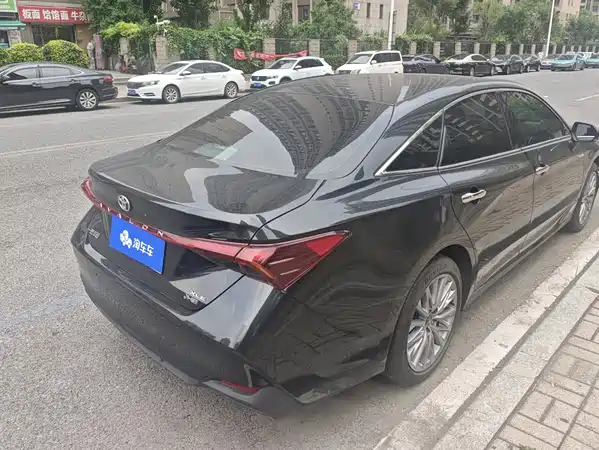 Toyota Avalon 2025