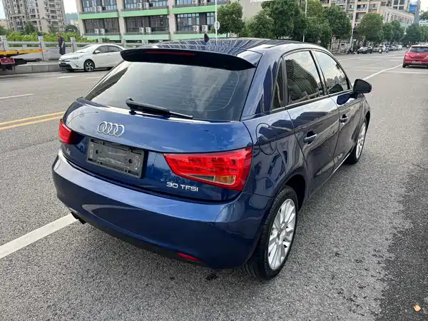 Audi A1 2014