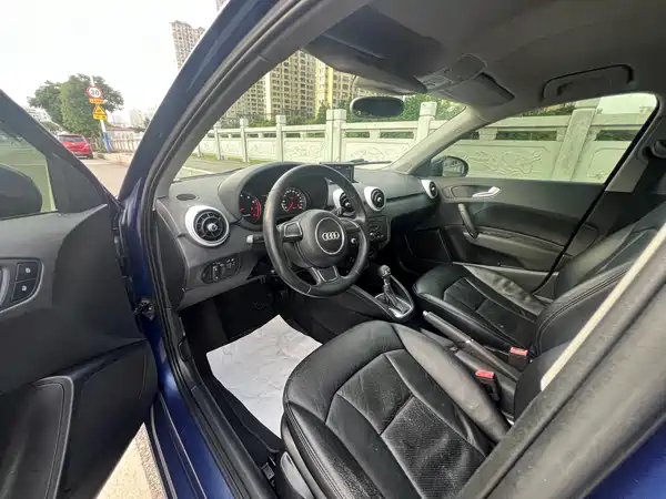 Audi A1 2014