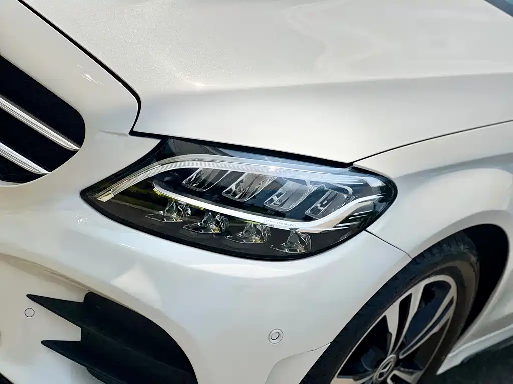 Mercedes-Benz C-Class 2019 — фото 13