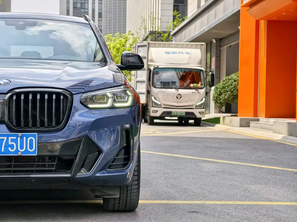 BMW X3 2021 — фото 6