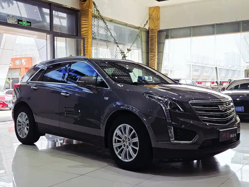 Cadillac XT5 2019 — фото 3
