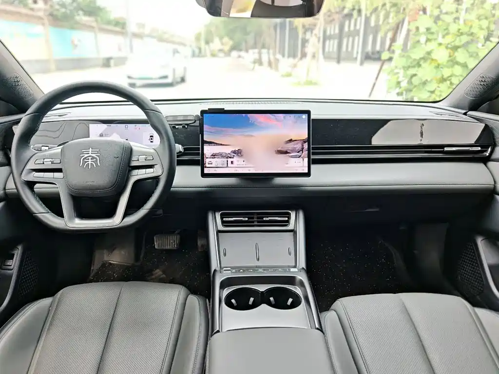 BYD Qin L 2025 — фото 11