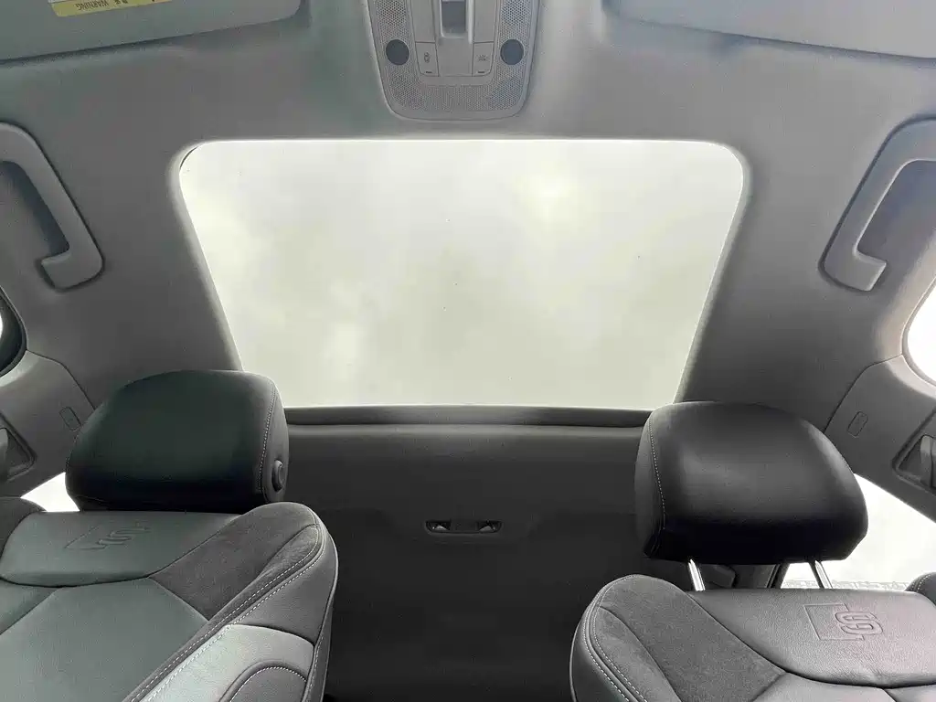 Audi Q3 Sportback 2022 — фото 14