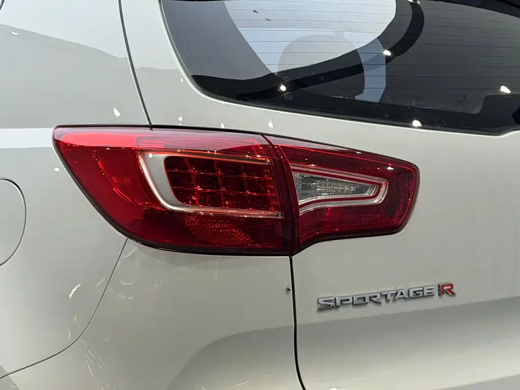 Kia Sportage 2014 — фото 16