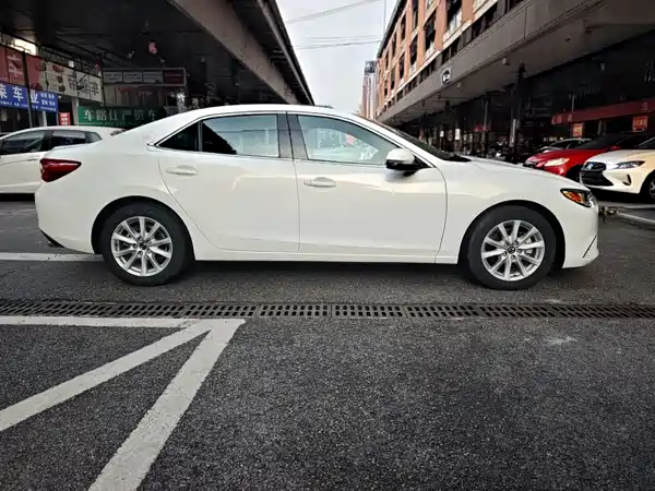 Mazda Atenza 2016