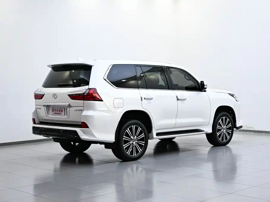 Lexus LX 2019 — фото 5