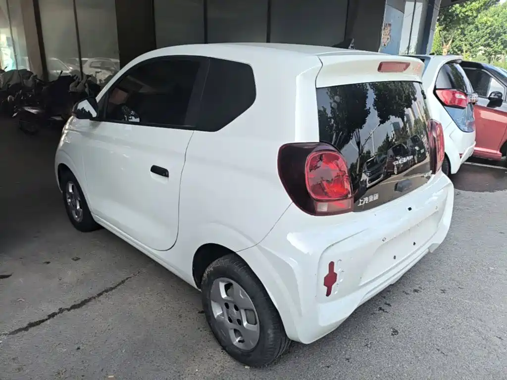 Roewe Clever 2022