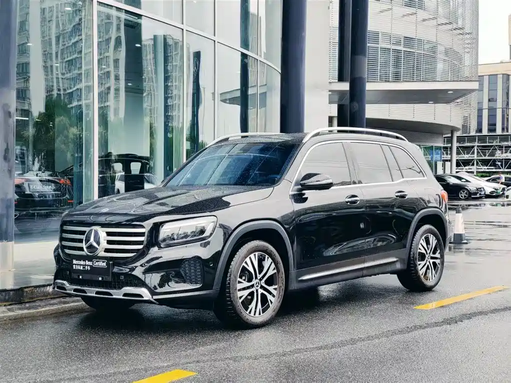 Mercedes-Benz GLB 2025