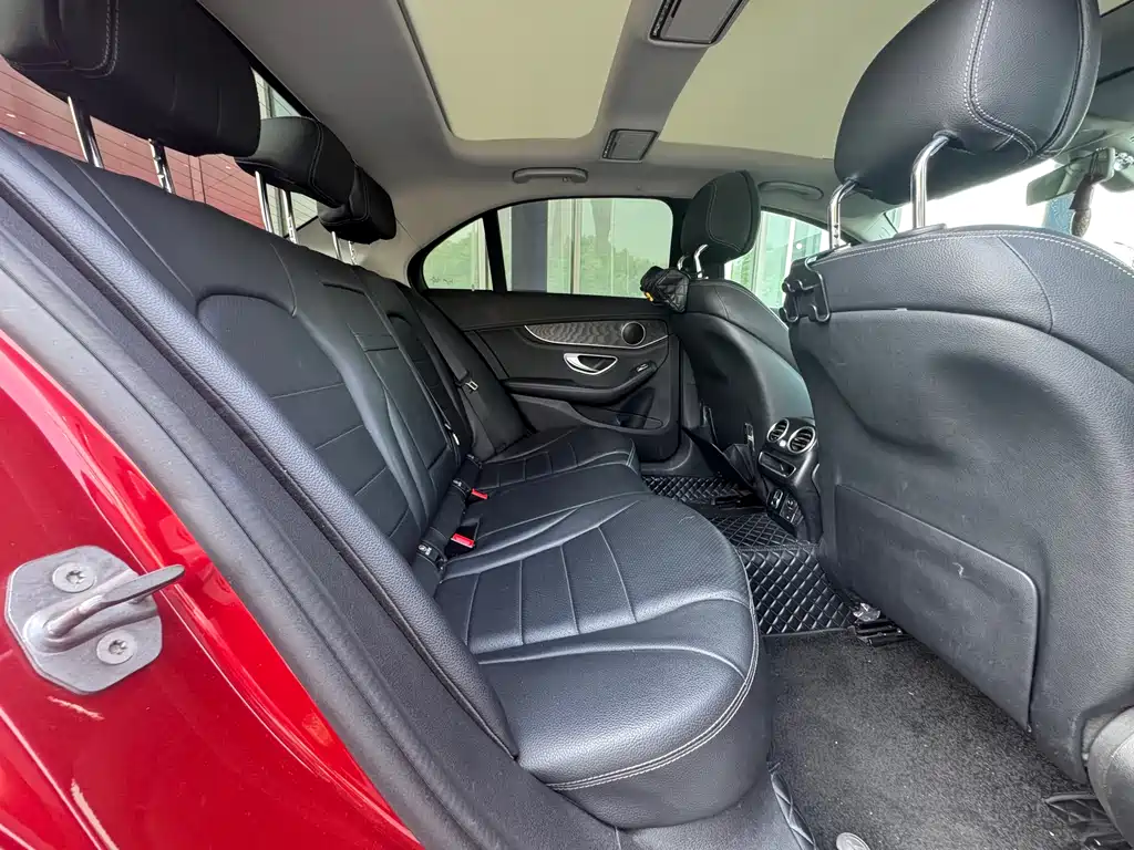 Mercedes-Benz C-Class 2020 — фото 16