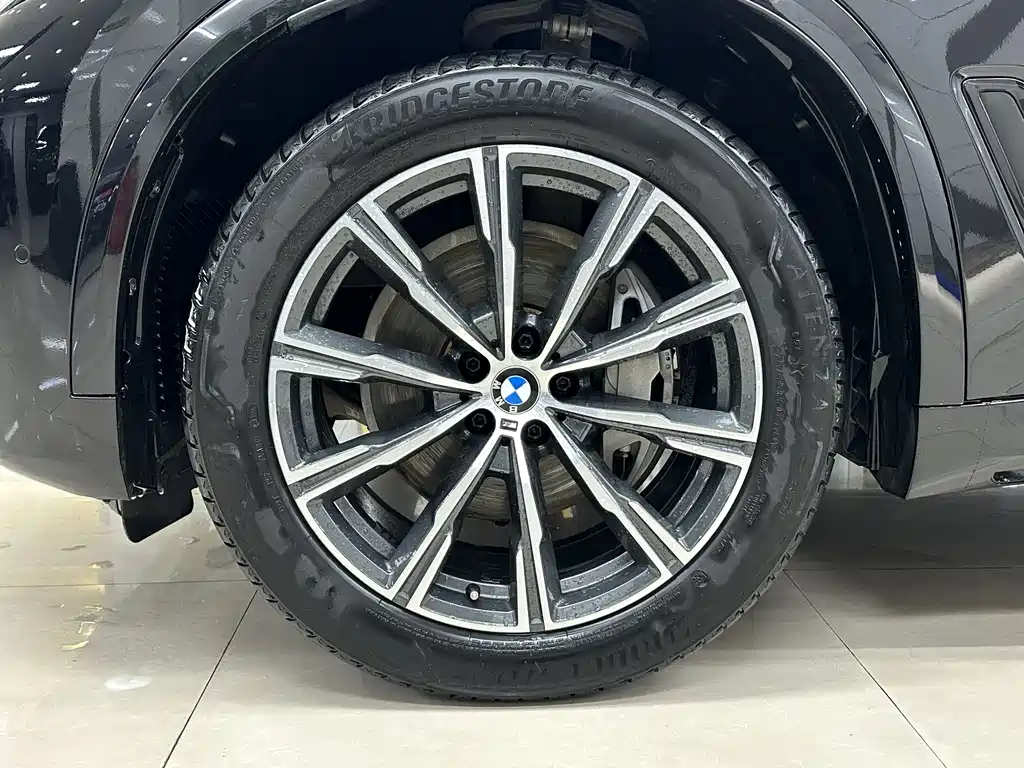 BMW X5 2019 — фото 24