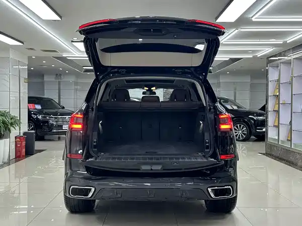 BMW X5 2019