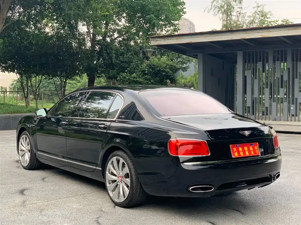 Bentley Flying Spur 2012