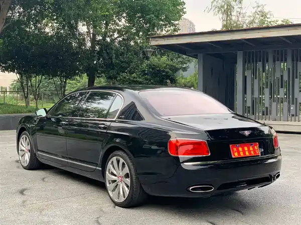 Bentley Flying Spur 2012