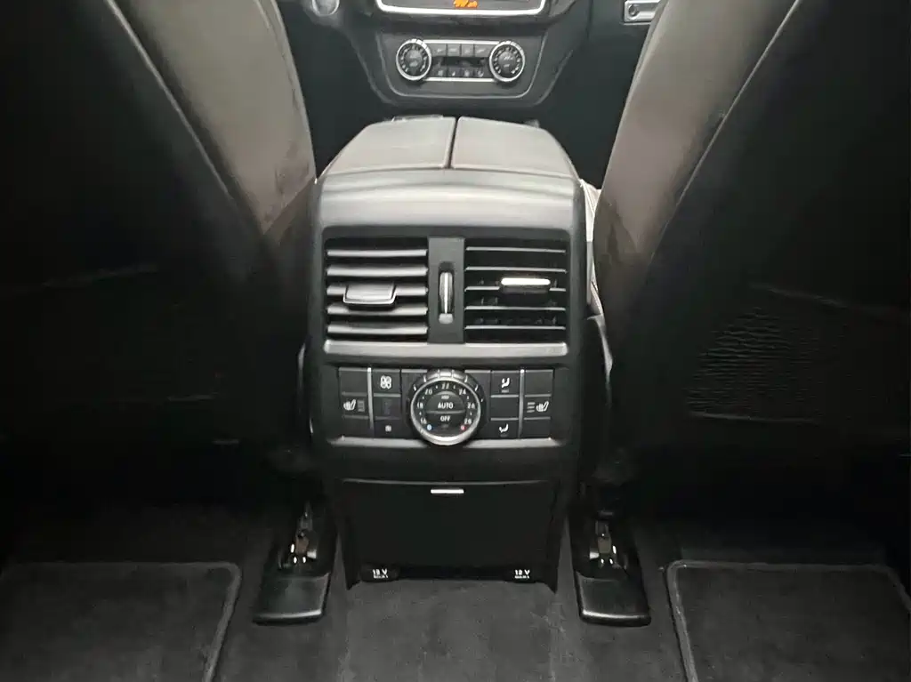 Mercedes-Benz GLS AMG 2019 — фото 17