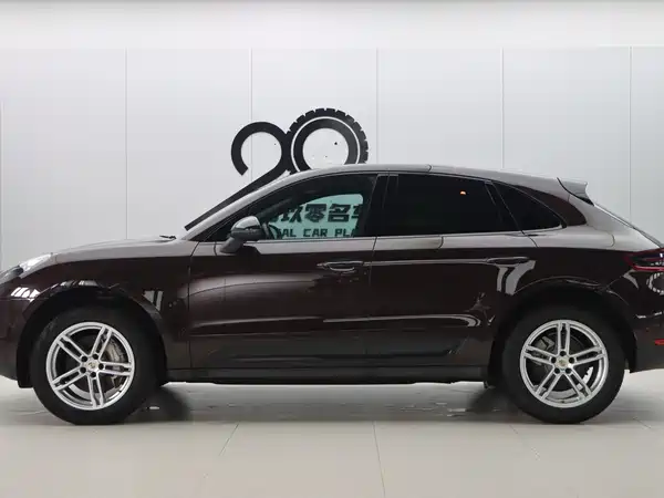 Porsche Macan 2016