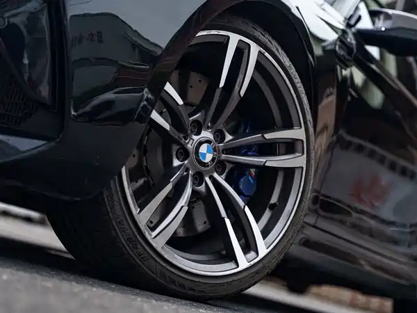 BMW M2 2019