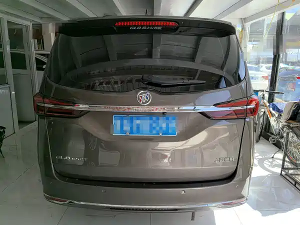 Buick GL8 2021