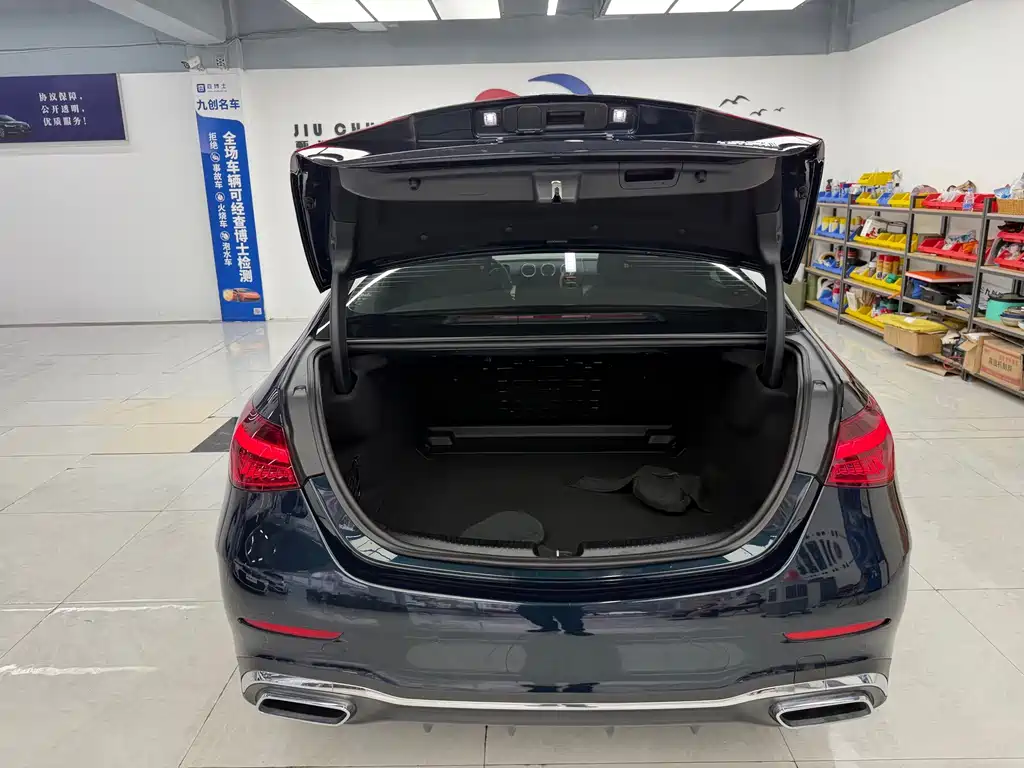 Mercedes-Benz C-Class 2022 — фото 12