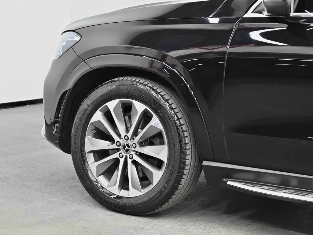 Mercedes-Benz GLE 2023 — фото 19