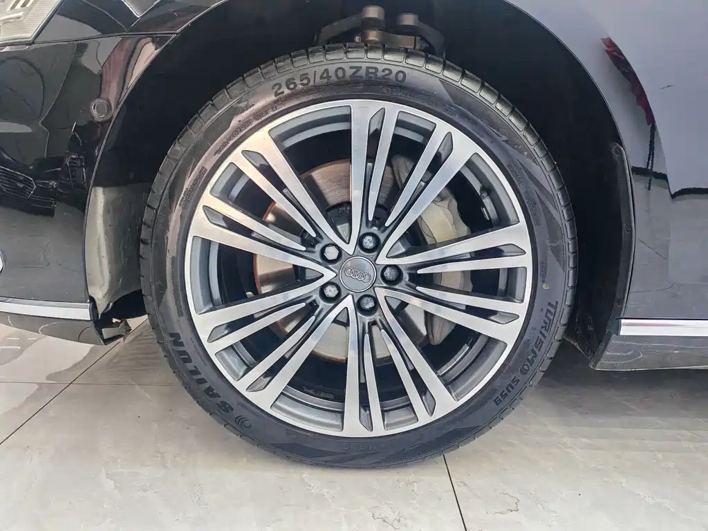 Audi A8 2019