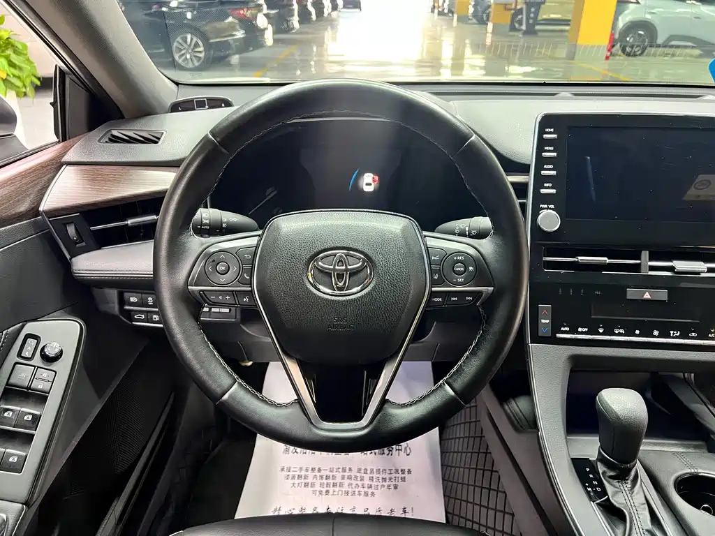 Toyota Avalon 2022 — фото 16