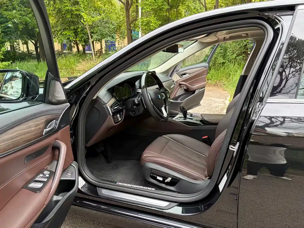 BMW 5 Series 2018