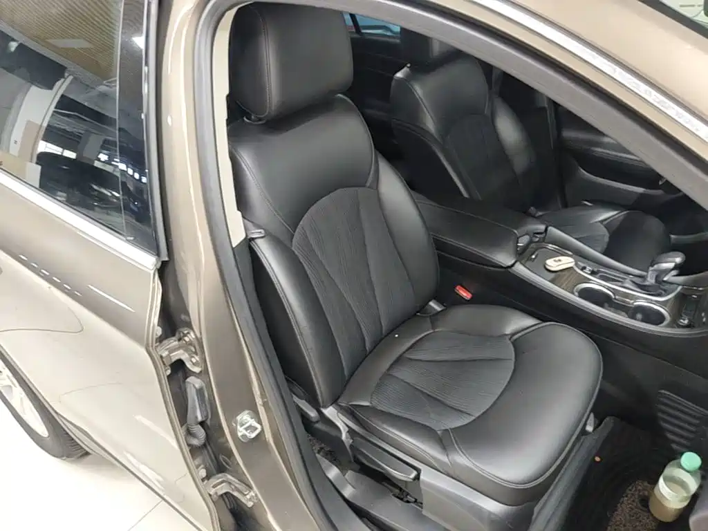 Buick Envision Plus 2019 — фото 25