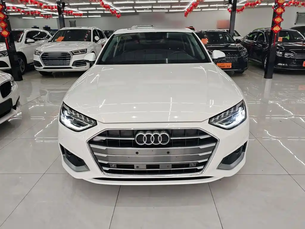 Audi A4L 2020