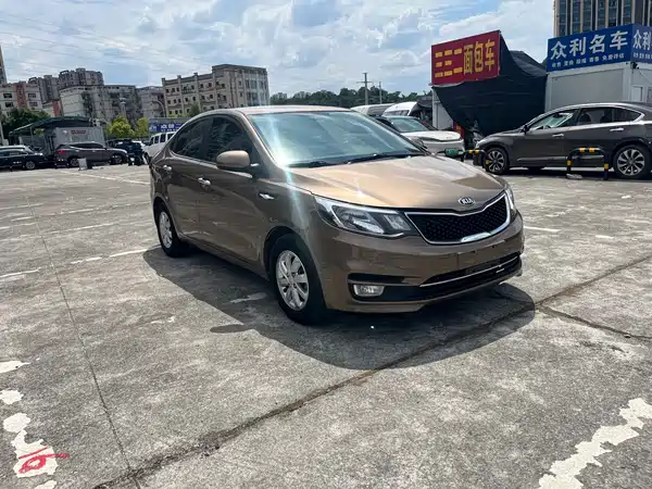Kia K2 2015