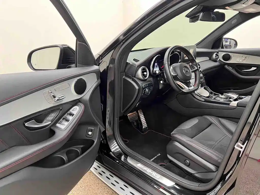 Mercedes-Benz GLC AMG 2019 — фото 7