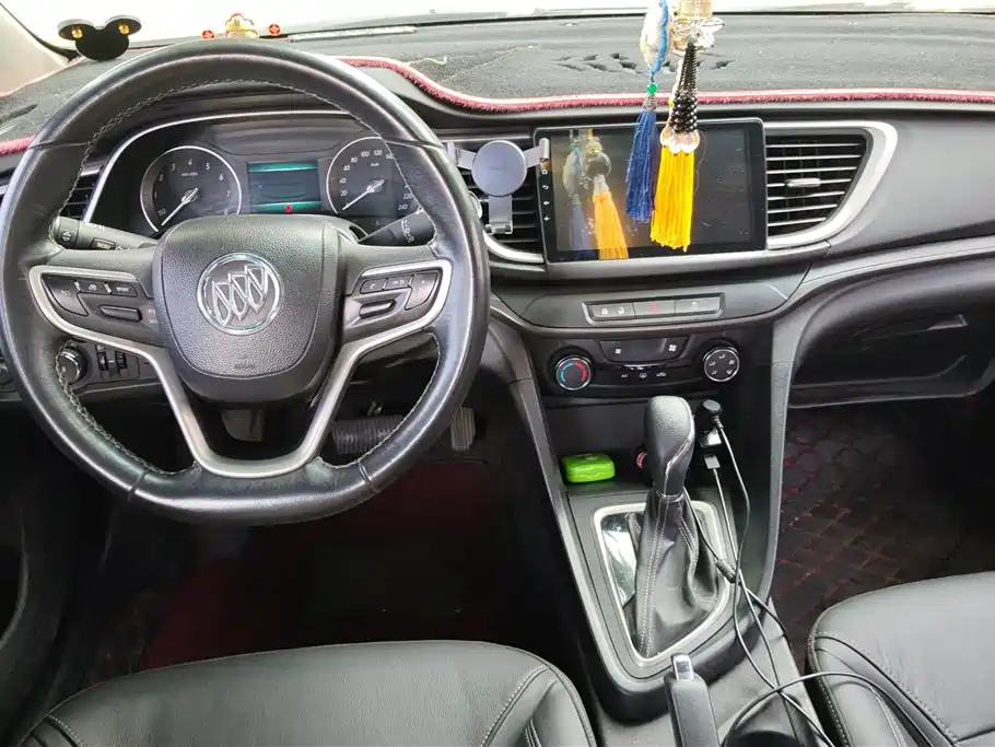 Buick Excelle 2018 — фото 12