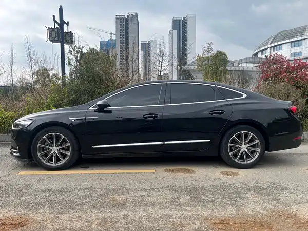 Buick LaCrosse 2022
