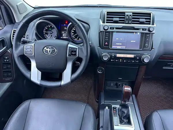 Toyota Prado 2017