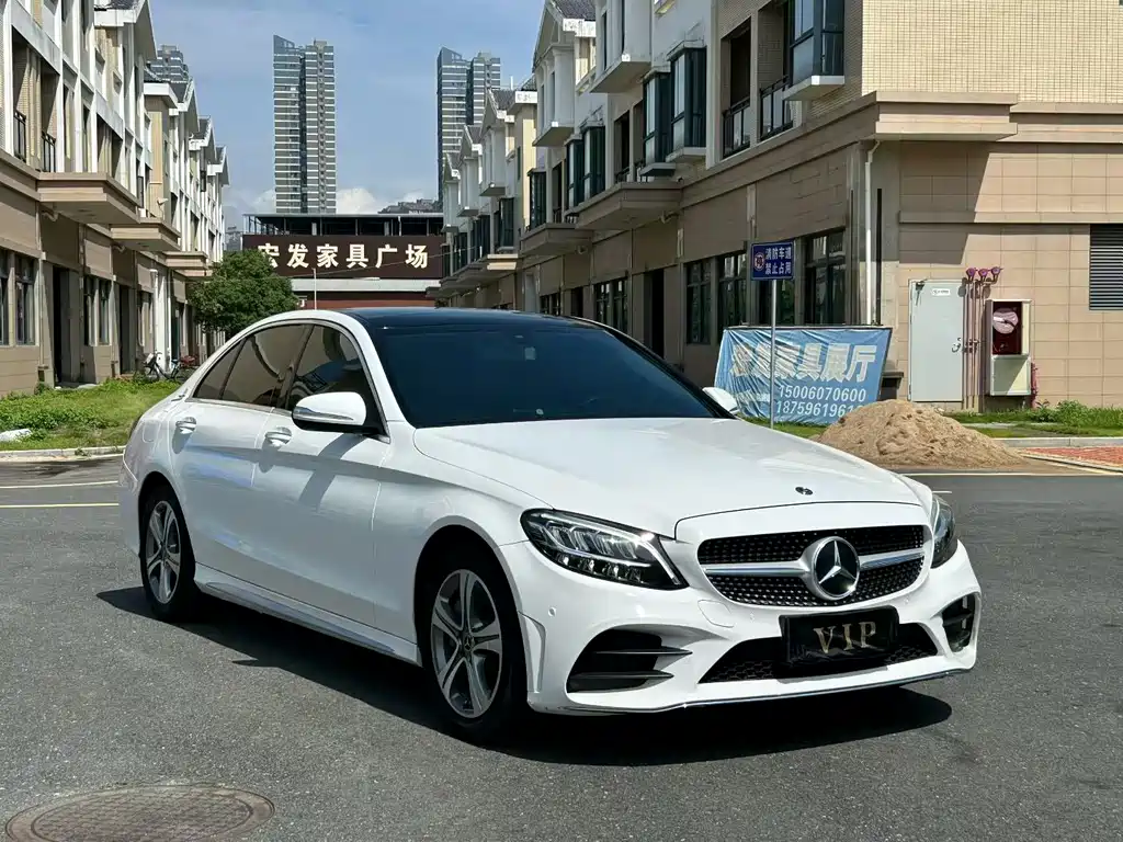 Mercedes-Benz C-Class 2019
