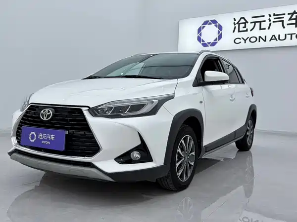 Toyota Yaris L 2022