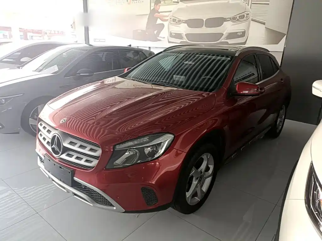 Mercedes-Benz GLA 2018 — фото 1