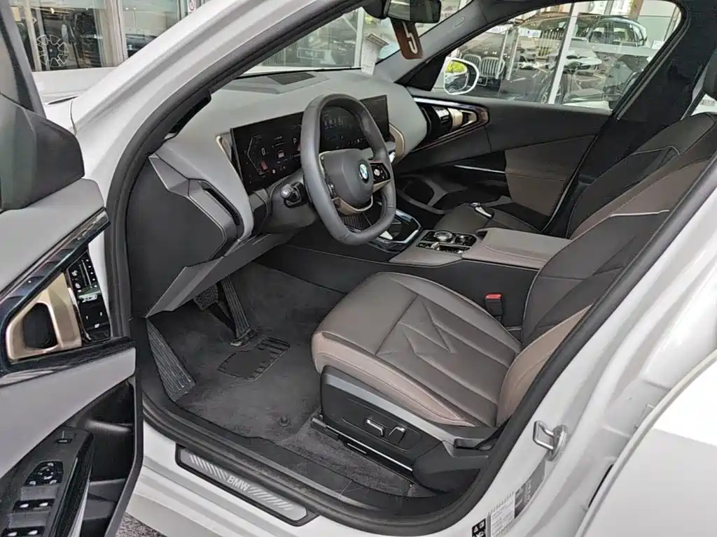 BMW X3 2025 — фото 20