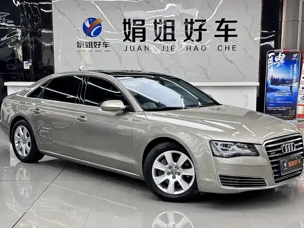 Audi A8 2013