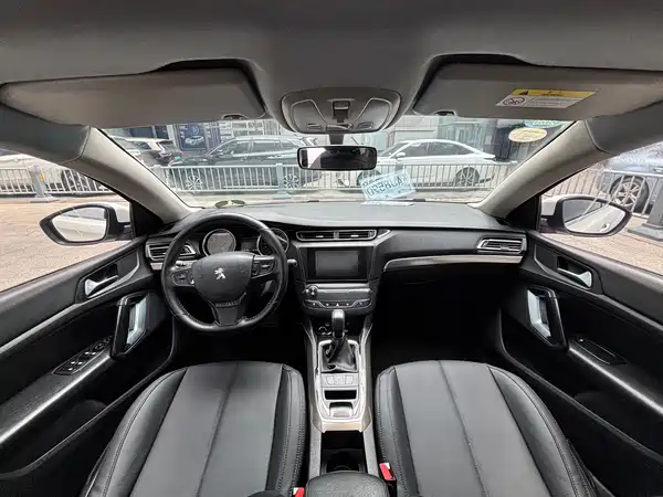 Peugeot 408 2014