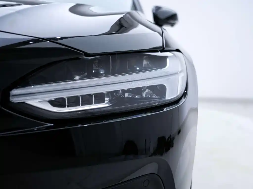 Volvo S90 2023 — фото 3