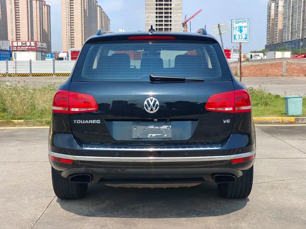 Volkswagen Touareg 2018 — фото 9