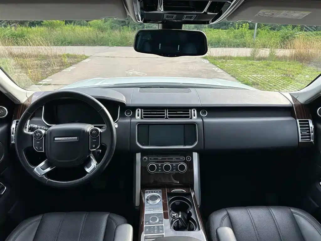 Land Rover Range Rover 2016 — фото 11