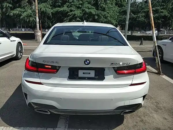 BMW 3 Series 2021
