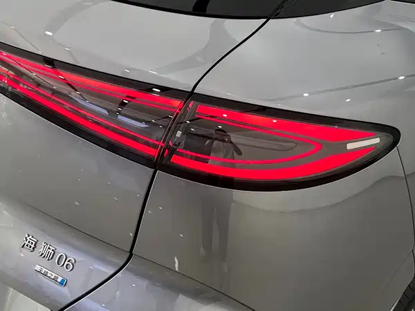 BYD Sealion 06 2025
