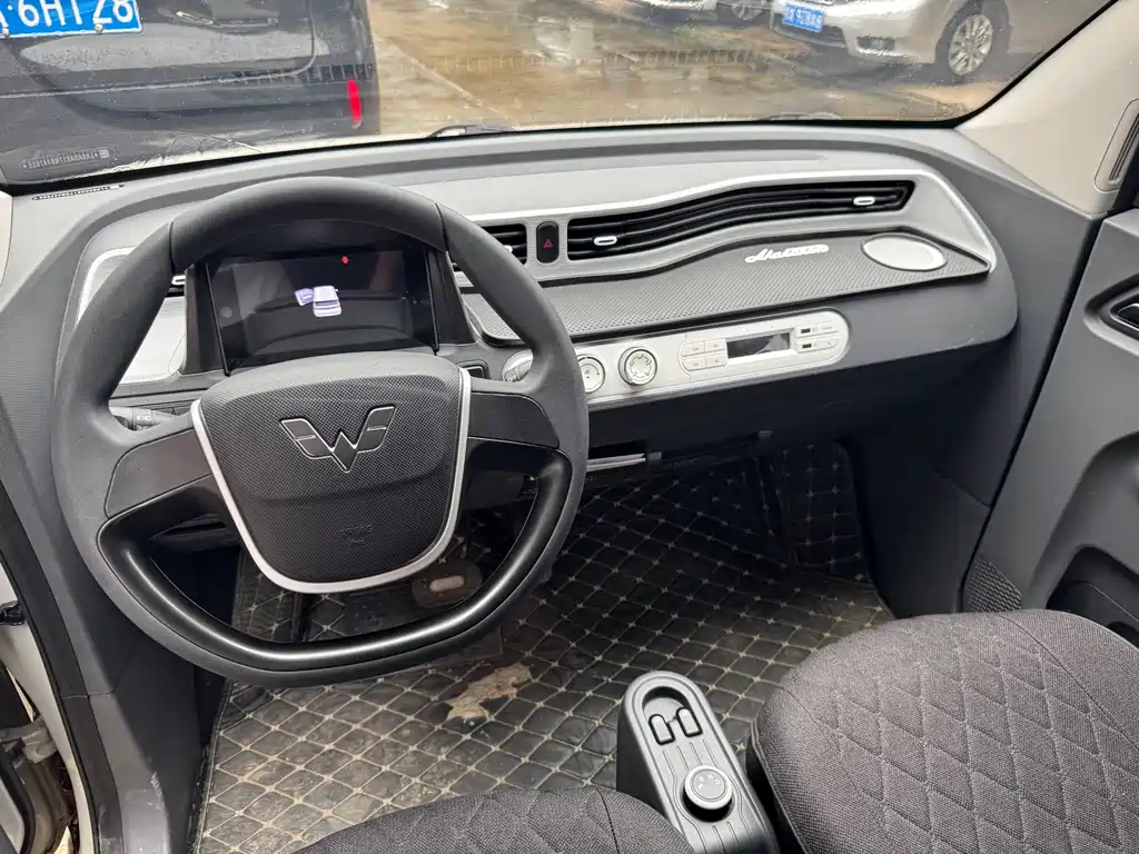 Wuling MINIEV 2022