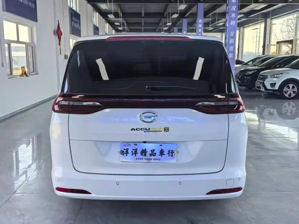 GAC Motor Trumpchi M6 2023 — фото 2