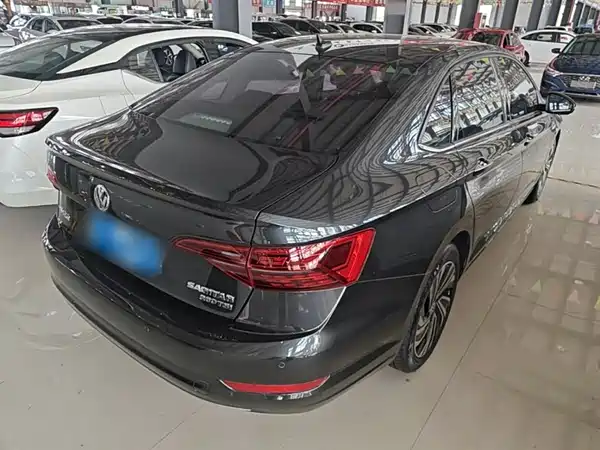 Volkswagen Sagitar 2022